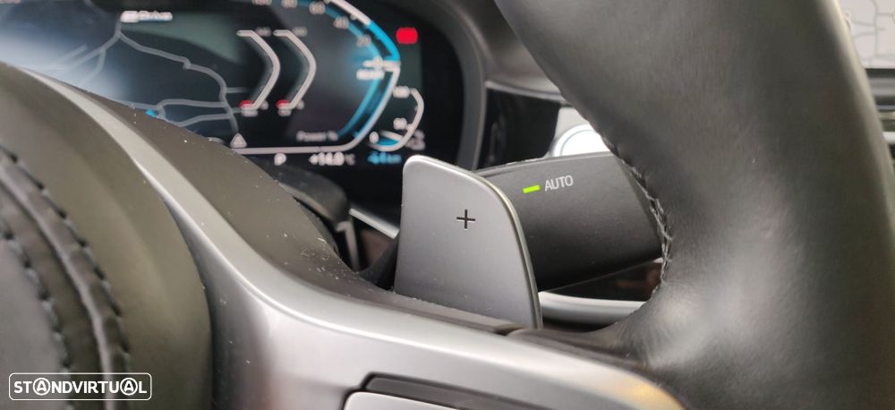 BMW 745 e iPerformance Pack M Auto - 40