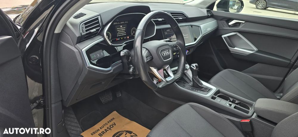 Audi Q3 - 11