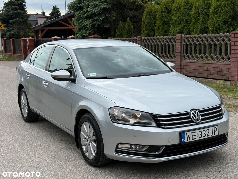Volkswagen Passat 1.8 TSI Comfortline DSG - 11