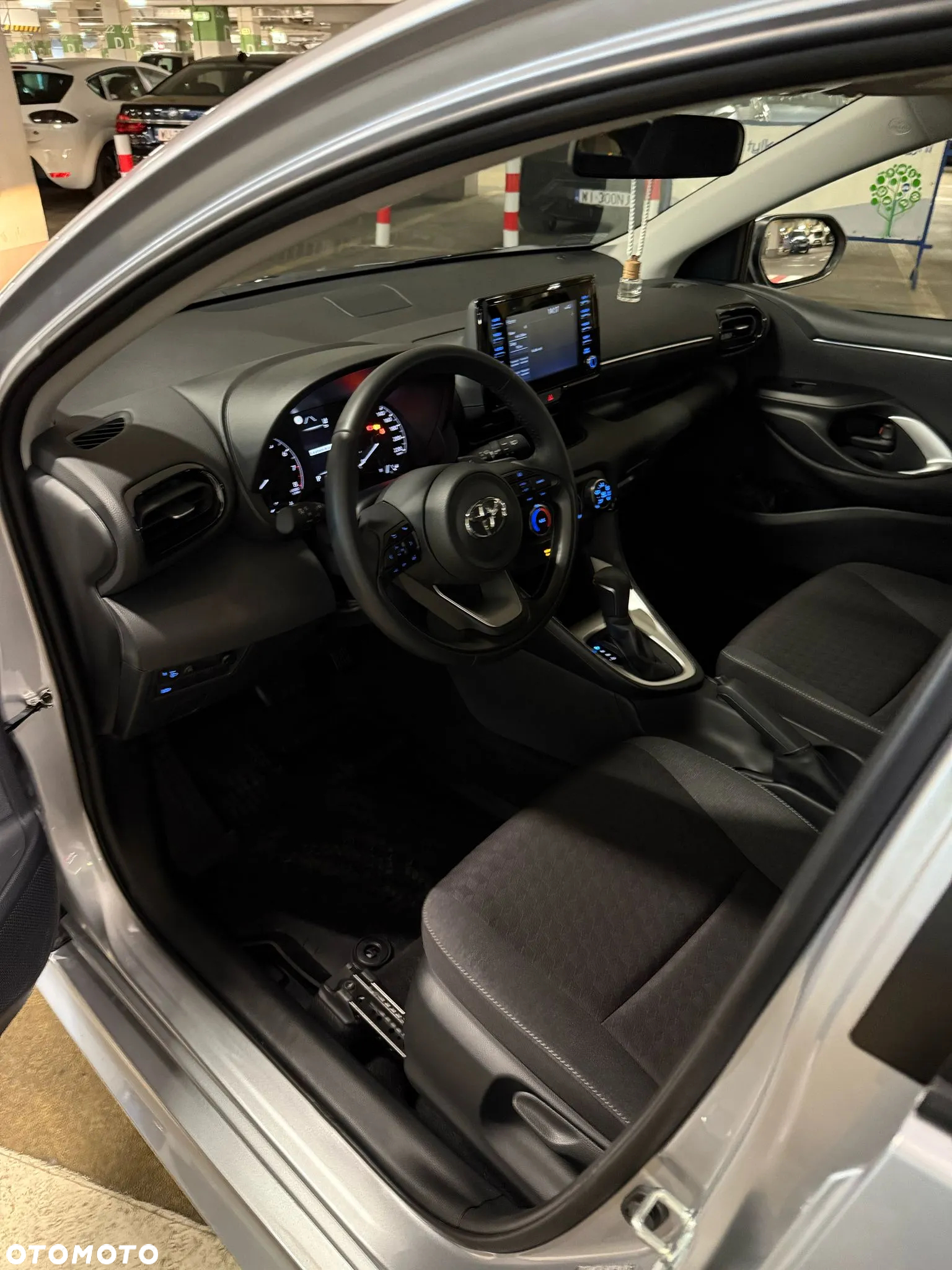 Toyota Yaris - 11