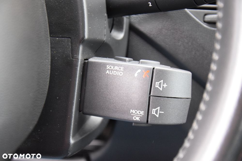 Renault Captur ENERGY TCe 120 XMOD - 22