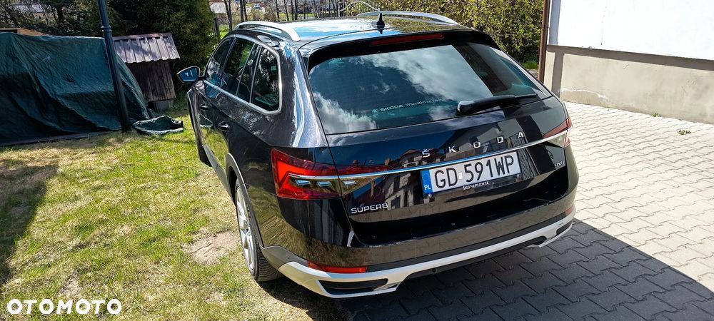 Skoda Superb 2.0 TSI 4x4 Scout DSG - 25