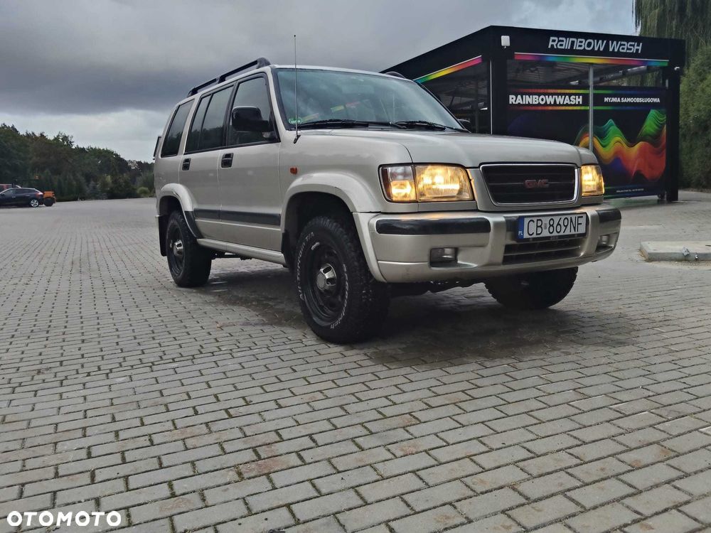 Isuzu Trooper