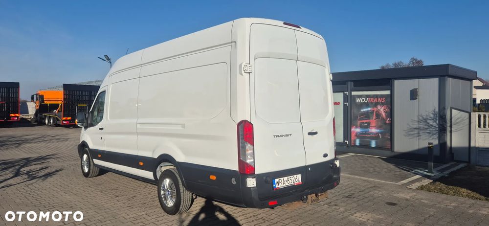 Ford Transit - 10