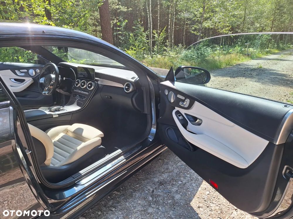 Mercedes-Benz Klasa C AMG 43 Coupe 4Matic 9G-TRONIC - 4