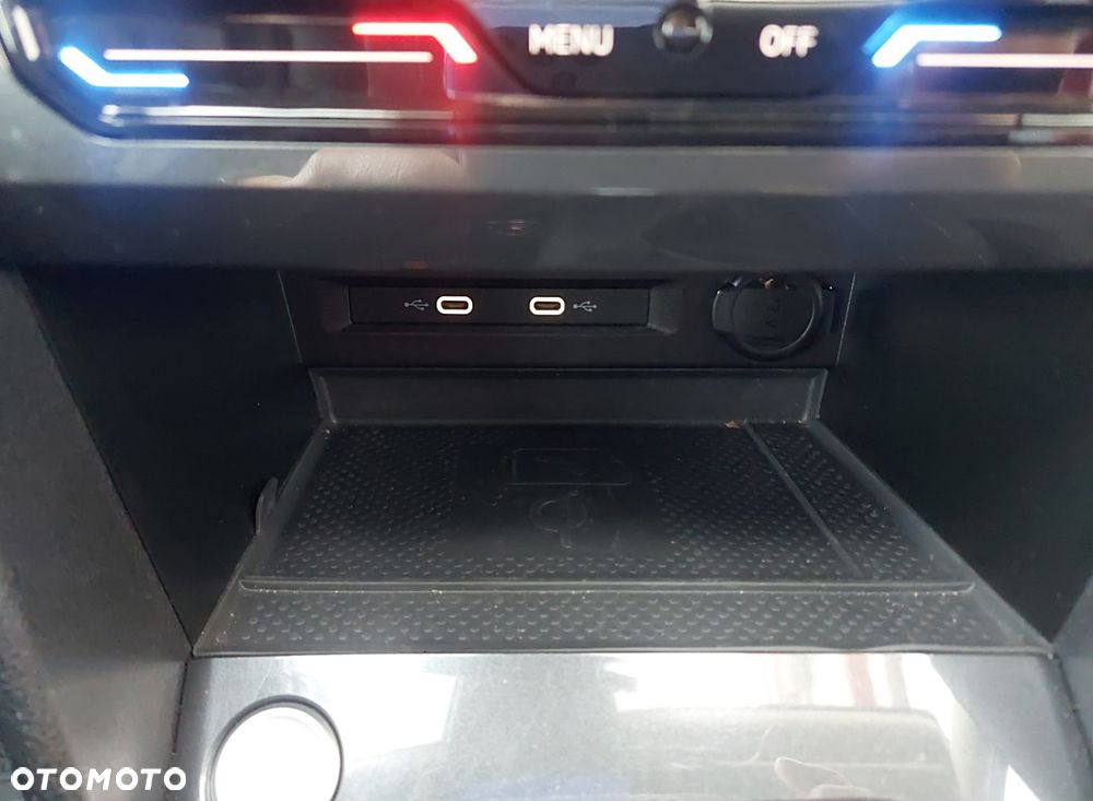 Volkswagen Tiguan - 29