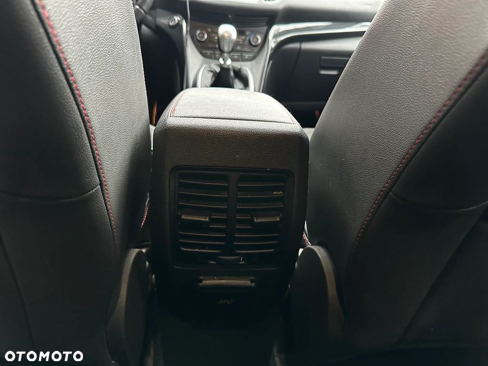 Ford Kuga ver-1-5-ecoboost-fwd-st--line-ass-mmt6 - 18