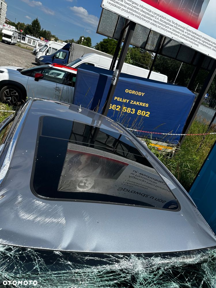 Audi A6 Avant 2.0 TDI Ultra S tronic - 9