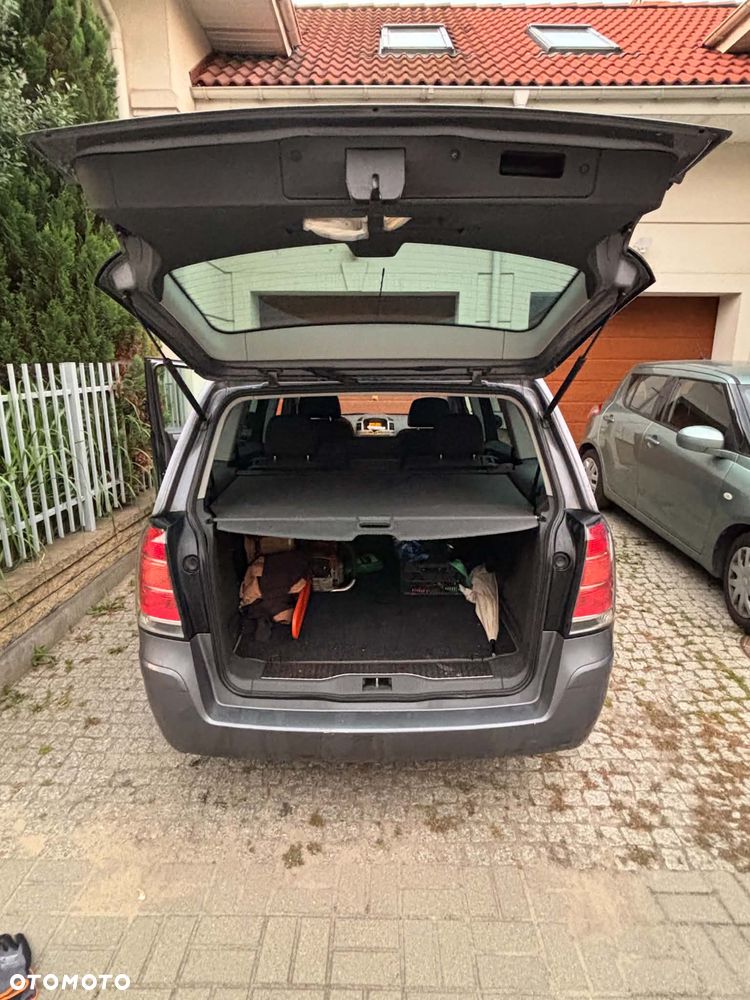 Opel Zafira 1.9 CDTI Cosmo - 7