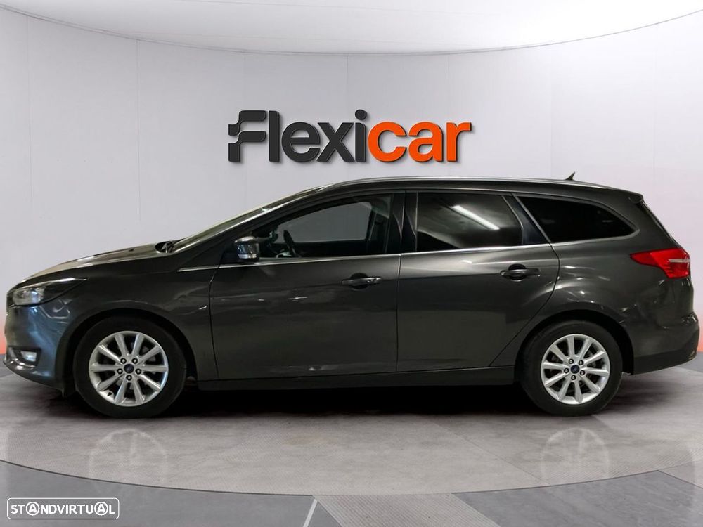 Ford Focus 1.0 EcoBoost Titanium - 5