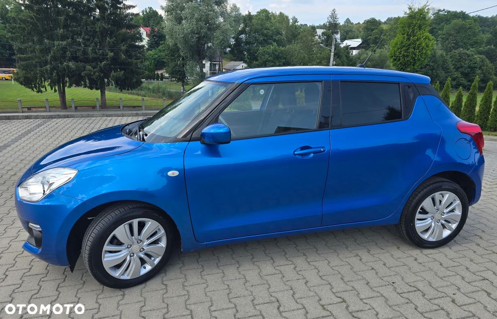 Suzuki Swift 1.2 Dualjet Allgrip Comfort - 6