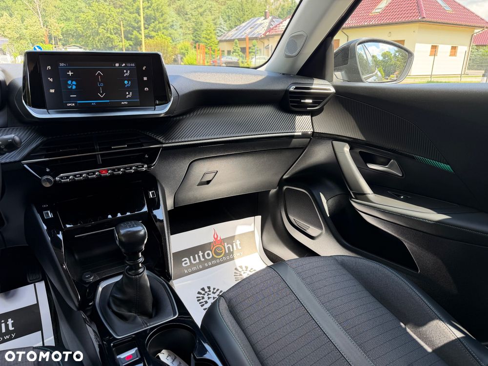 Peugeot 2008 1.5 BlueHDi Allure Pack S&S - 24