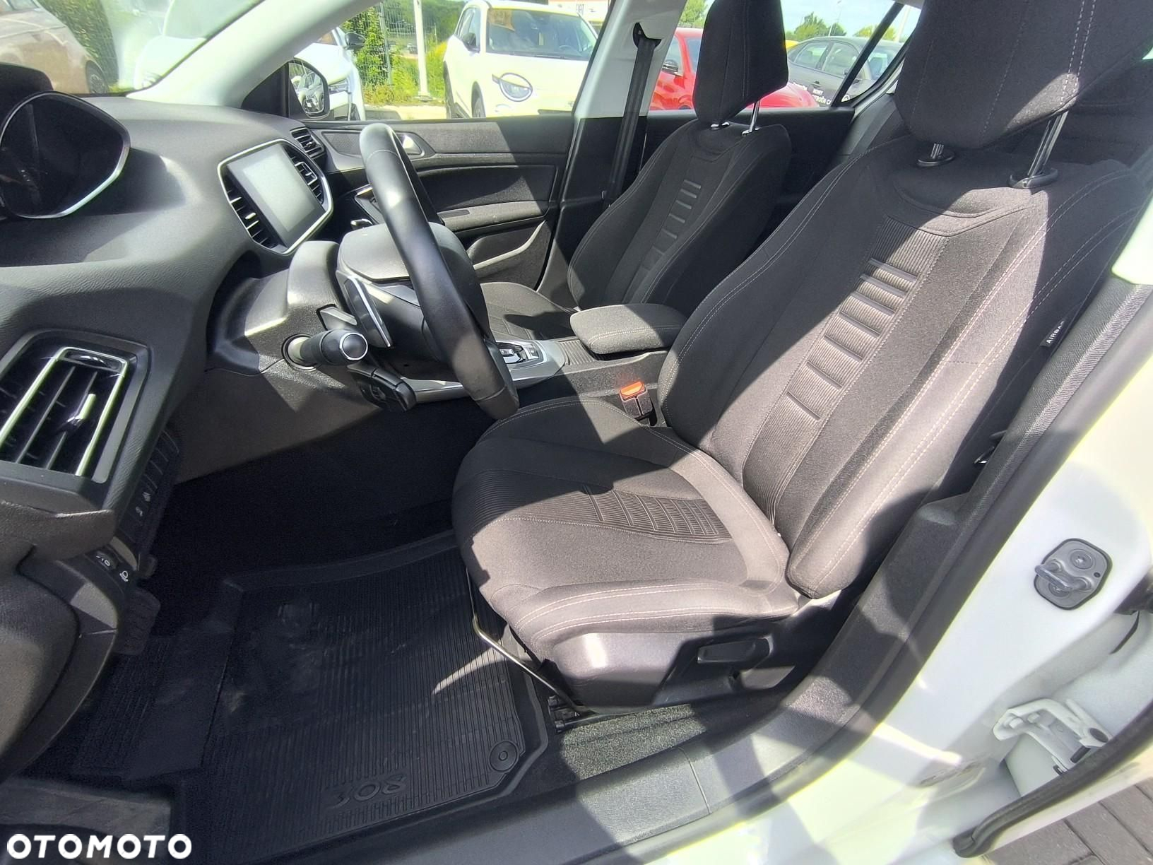 Peugeot 308 1.2 PureTech GPF Allure S&S EAT8 - 13