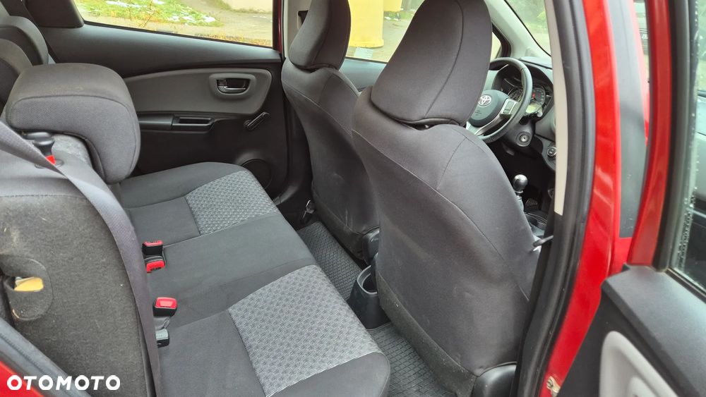 Toyota Yaris 1.33 Premium EU6 - 11