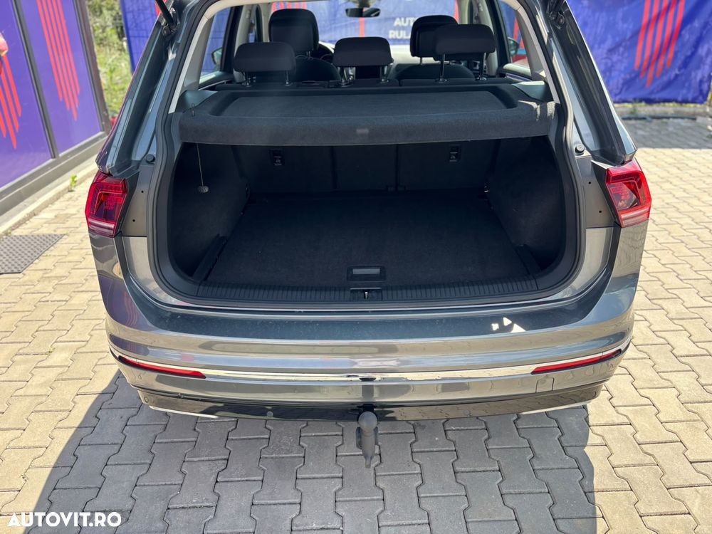 Volkswagen Tiguan - 10