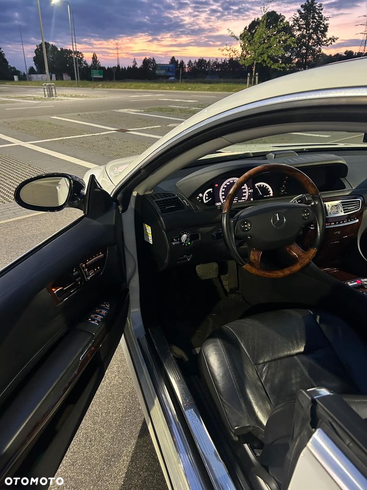 Mercedes-Benz CL 500 7G-TRONIC - 19