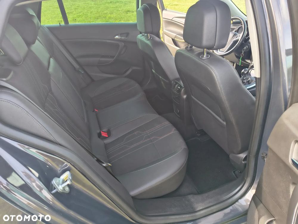 Opel Insignia 2.0 CDTI Sports Tourer Cosmo - 20