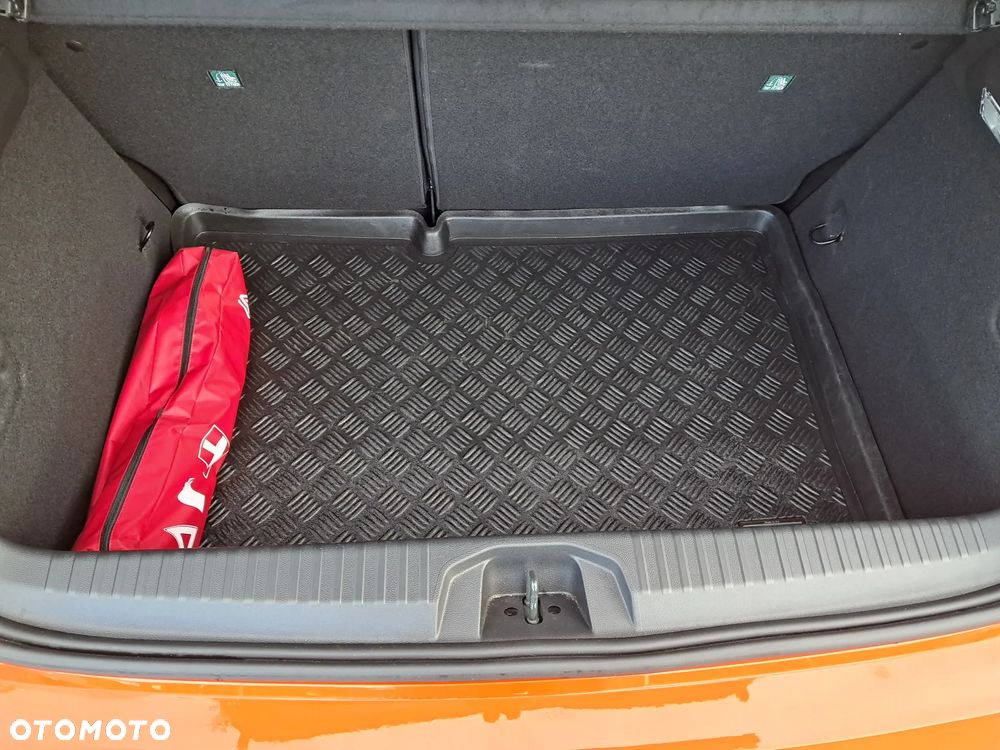 Renault Clio - 14