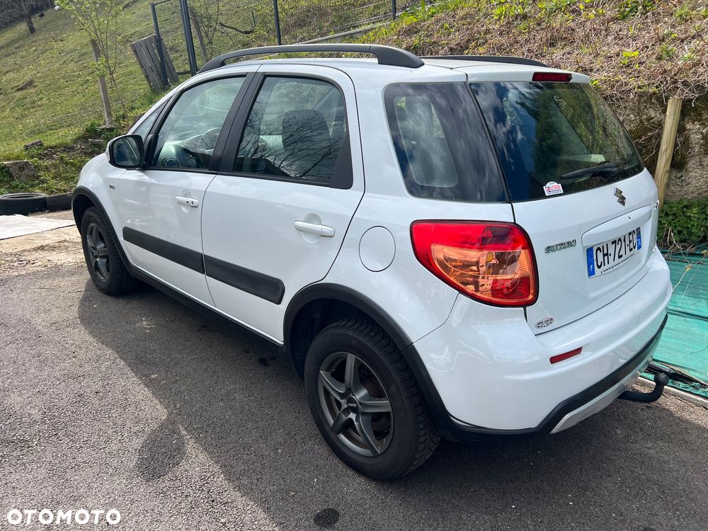 Suzuki SX4 2.0 DDiS 4x4 Club - 2