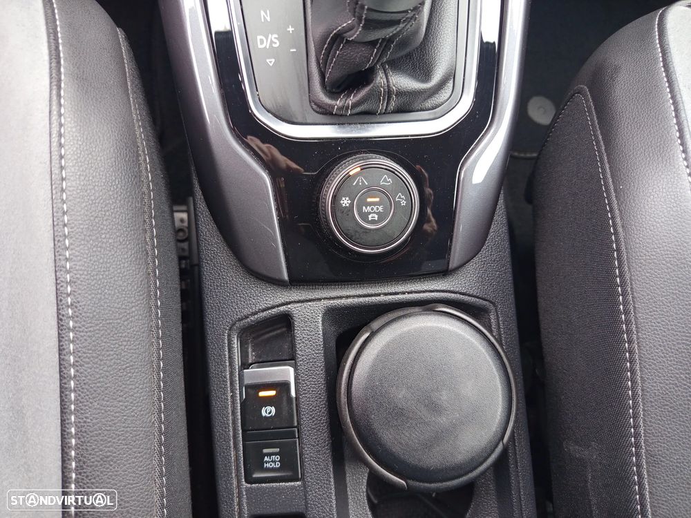 VW T-Roc 2.0 TSI OPF 4MOTION DSG R-Line - 27