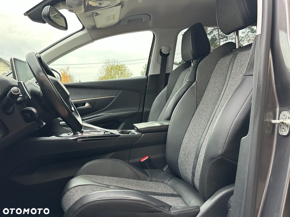 Peugeot 5008 - 15