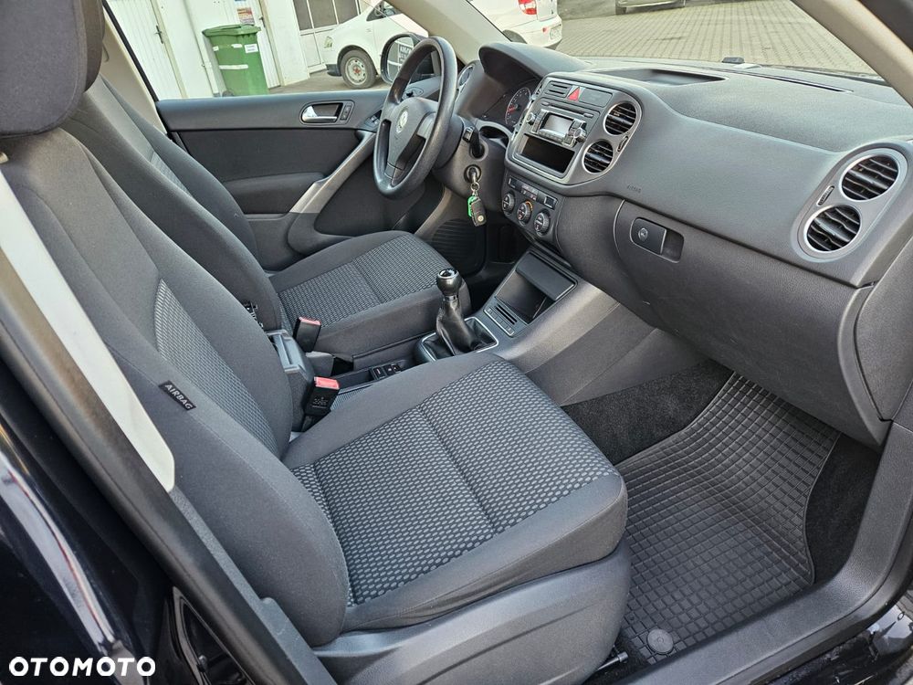 Volkswagen Tiguan 1.4 TSI BlueMotion Technology Exclusive - 18