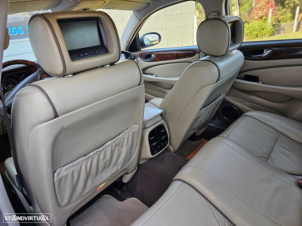 Jaguar XJ XJ6 2.7 D V6 Executive - 10