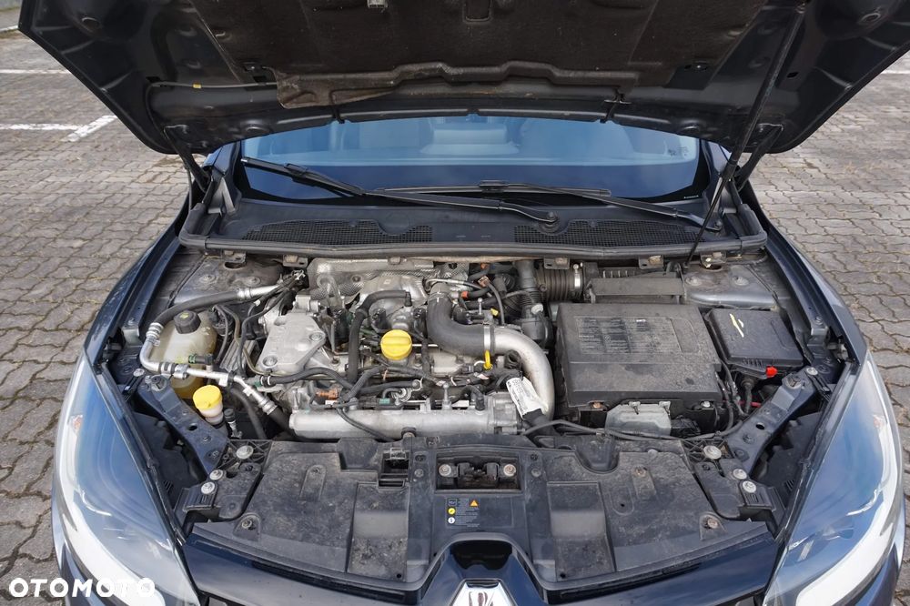 Renault Megane Grandtour TCe 220 Start & Stop GT 220 - 17