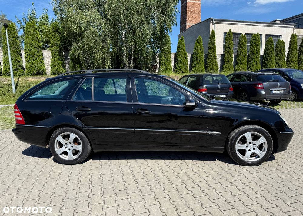 Mercedes-Benz Klasa C 180 T Kompressor Avantgarde - 11