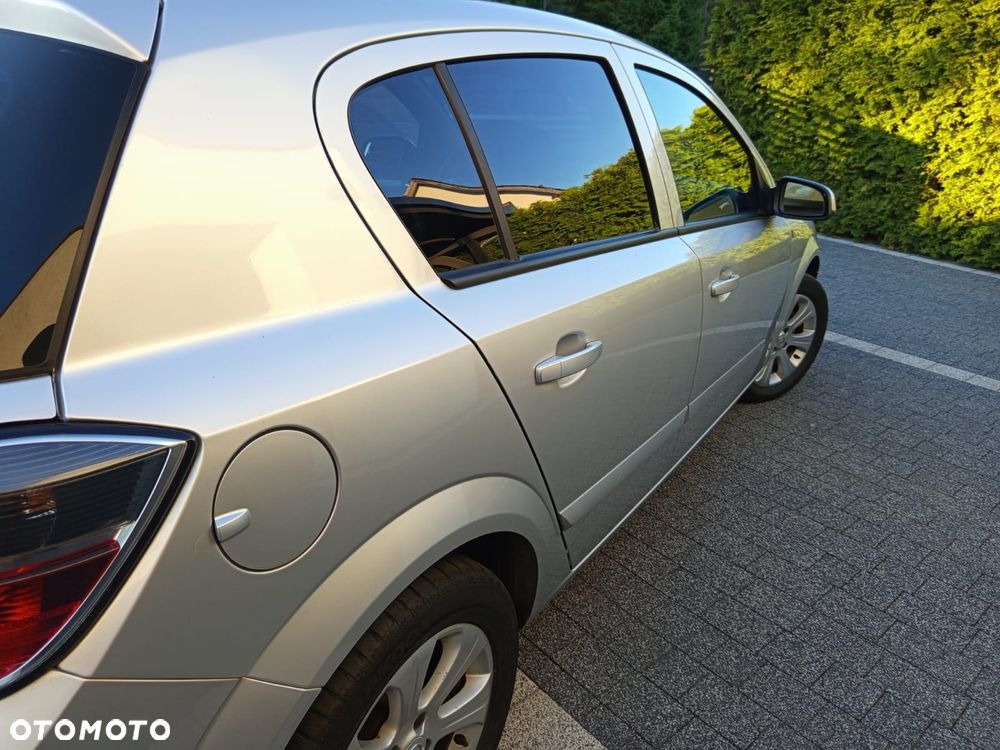 Opel Astra 1.4 Club - 35