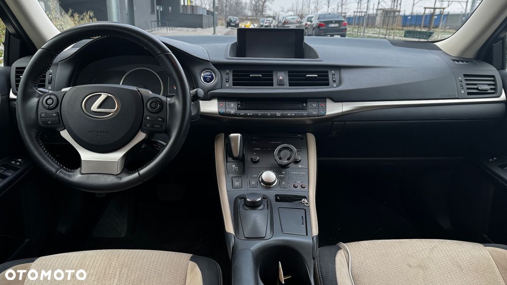 Lexus CT - 5