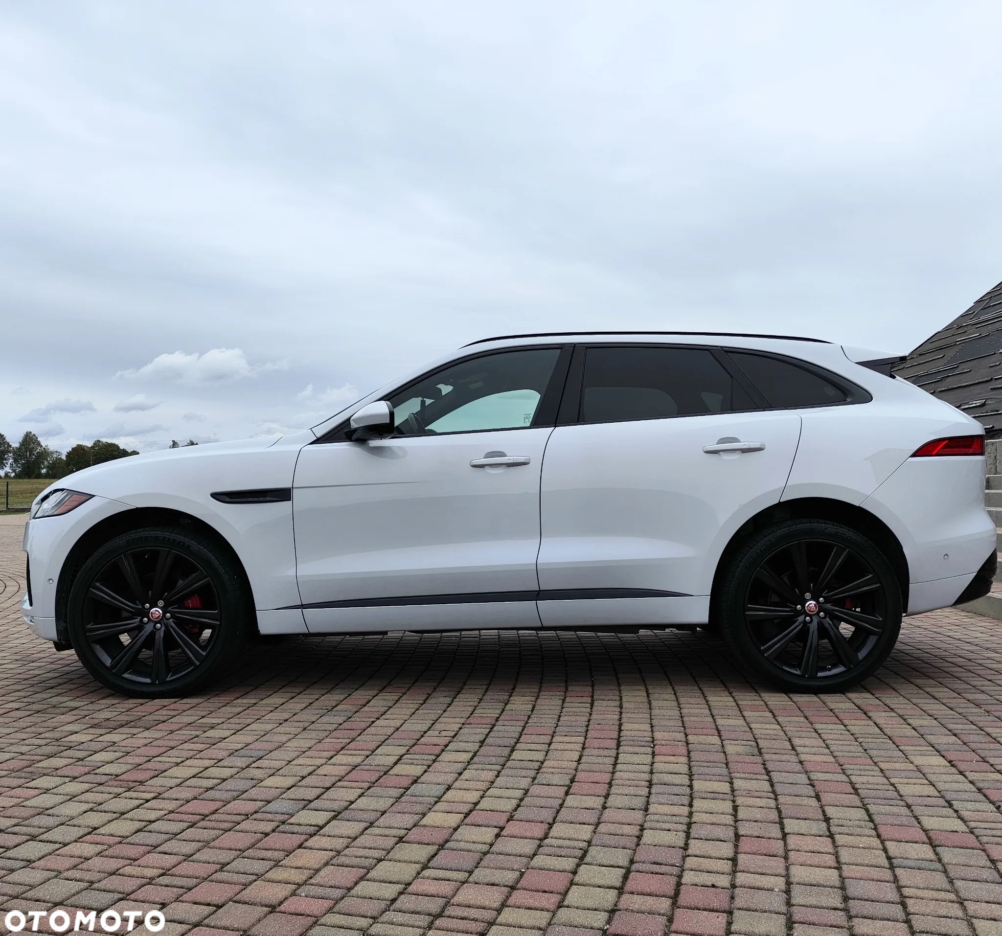 Jaguar F-Pace S AWD - 9