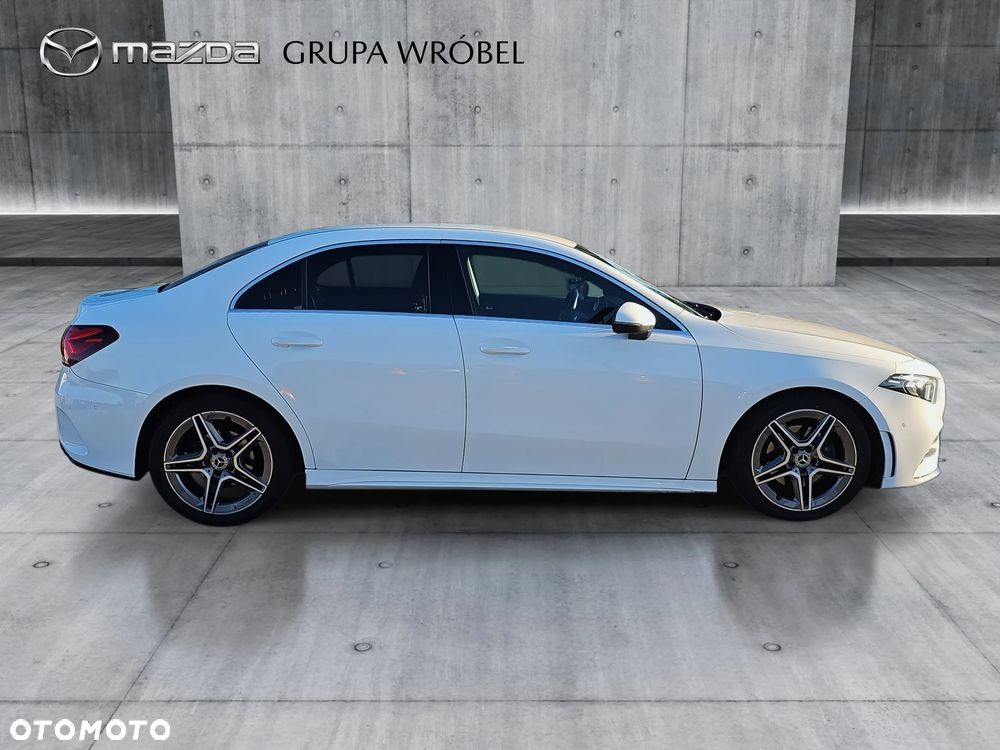 Mercedes-Benz Klasa A 200 d AMG Line 8G-DCT - 4