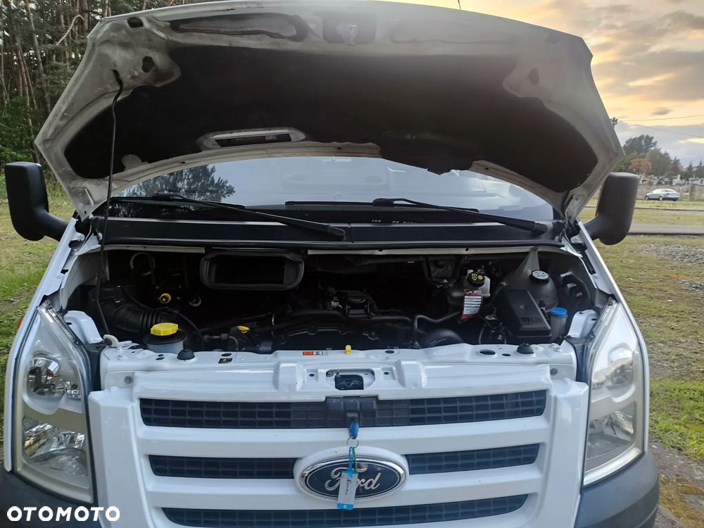 Ford Transit - 16