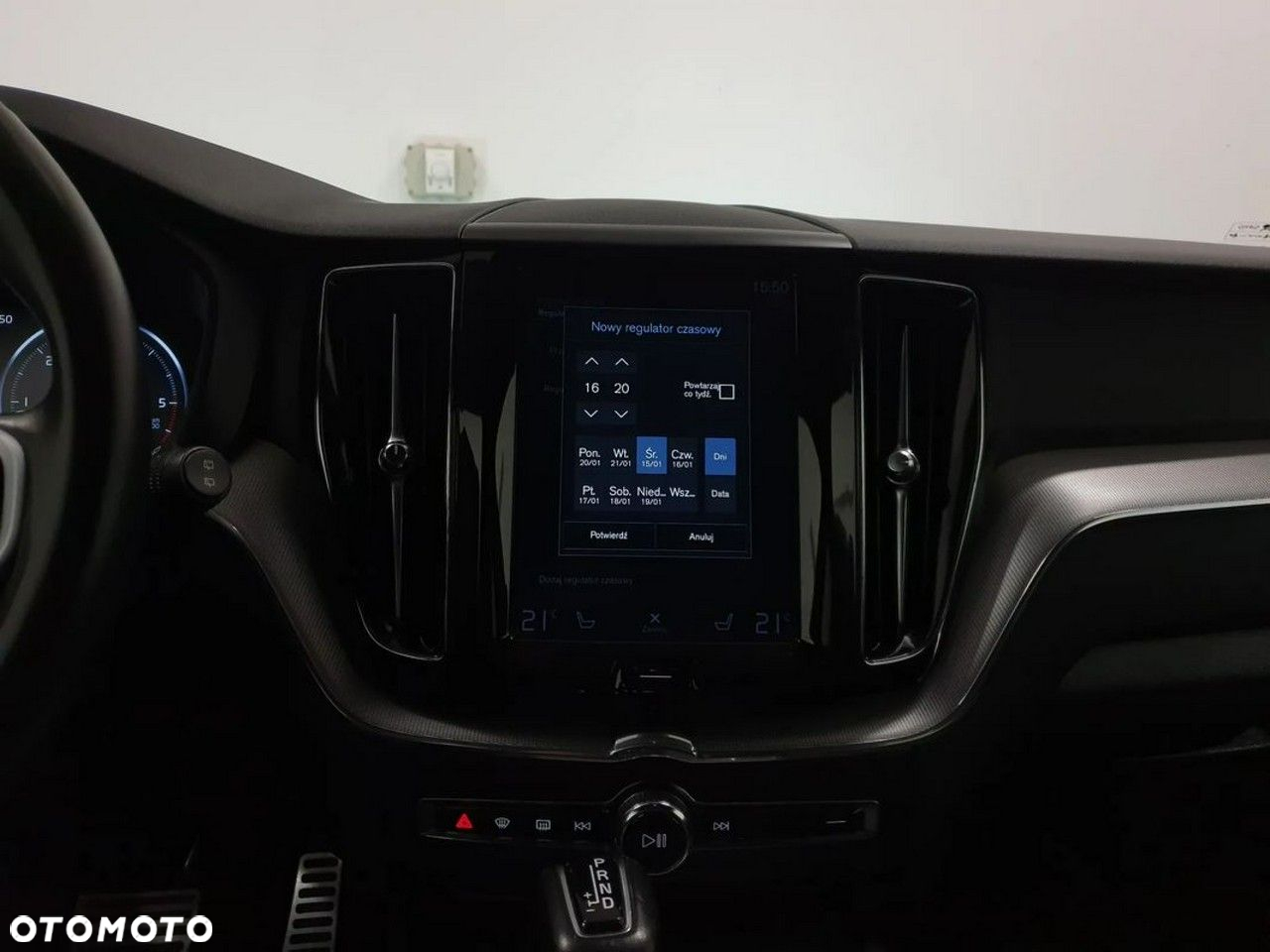Volvo XC 60 D4 R-Design - 19