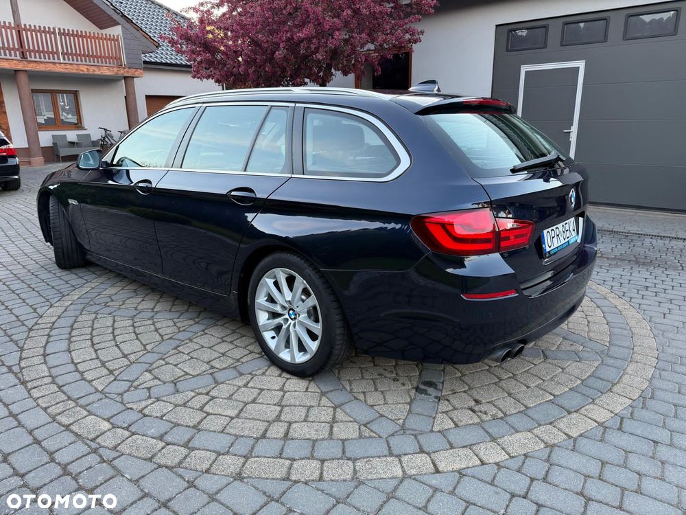 BMW Seria 5 520i - 5