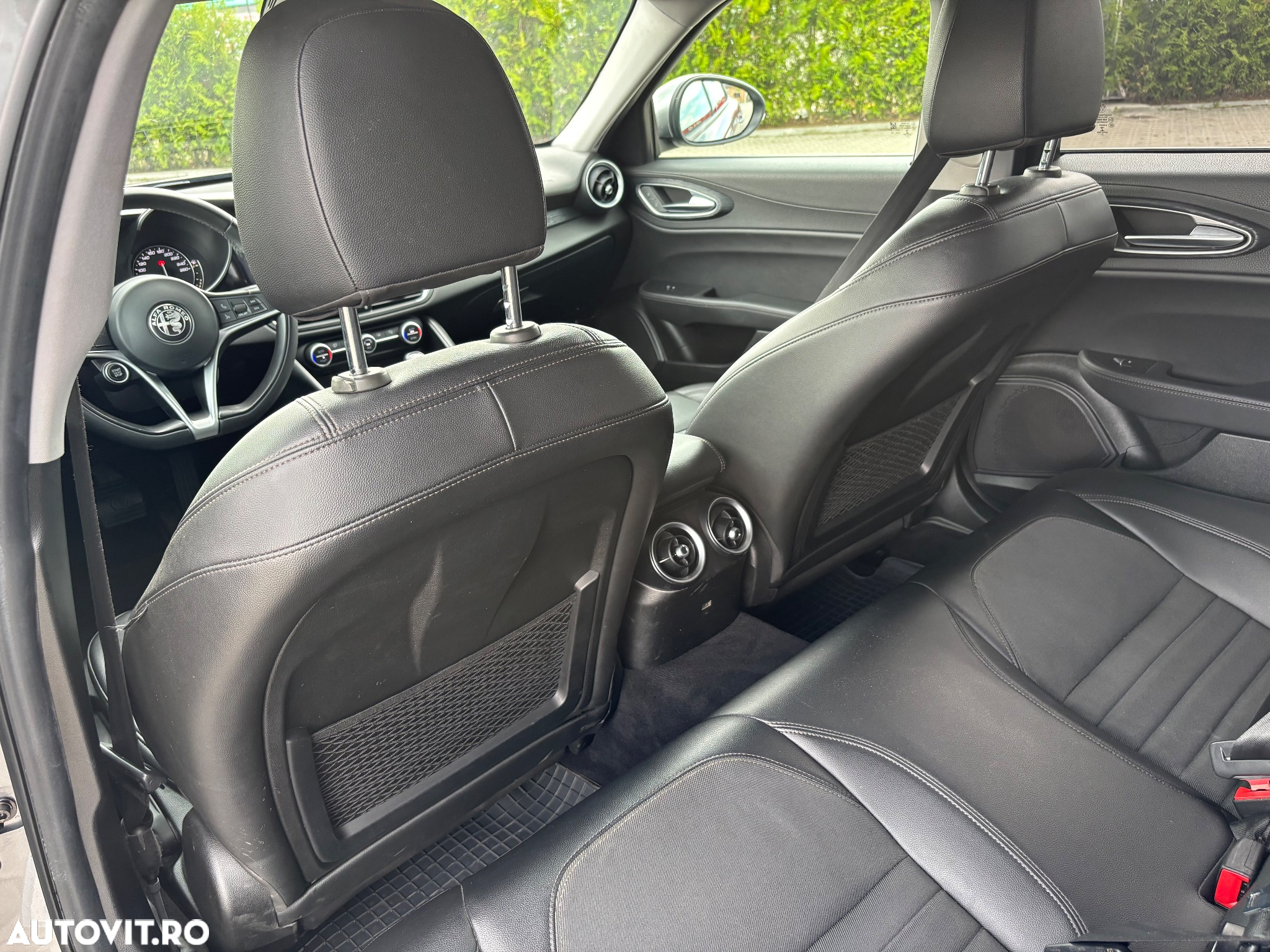 Alfa Romeo Giulia 2.2 JTDM Aut. - 16