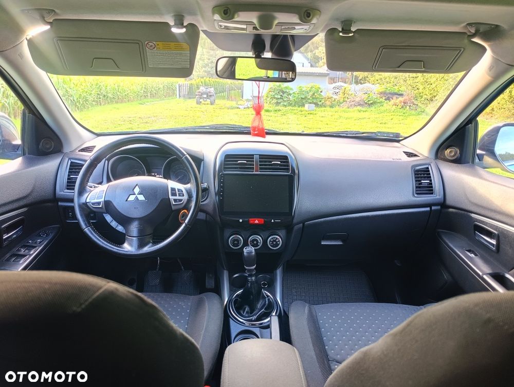 Mitsubishi ASX - 5