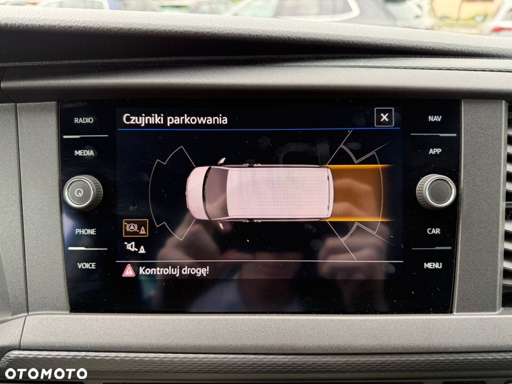 Volkswagen Caravelle 2.0 TDI L1 Comfortline 4Motion DSG - 20