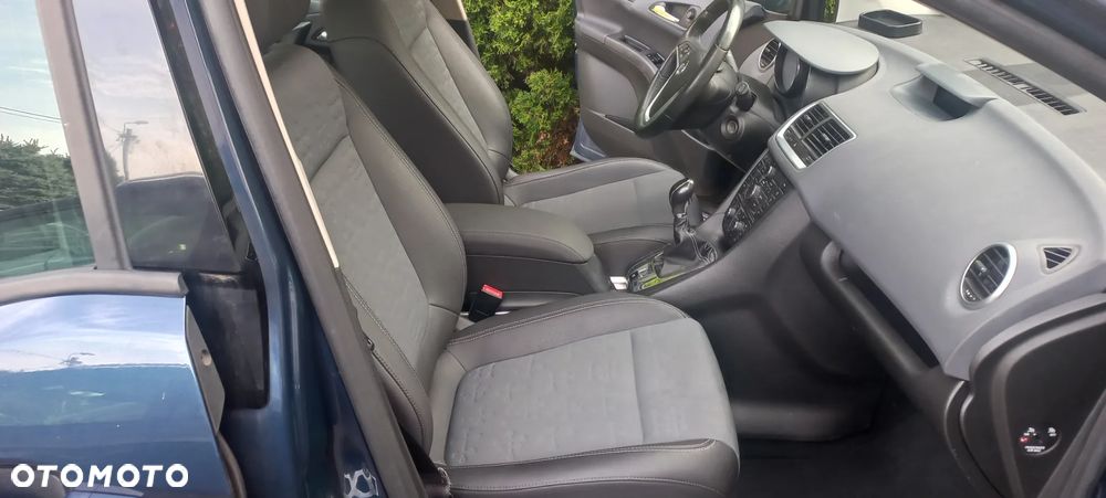 Opel Meriva 1.4 T Cosmo - 21
