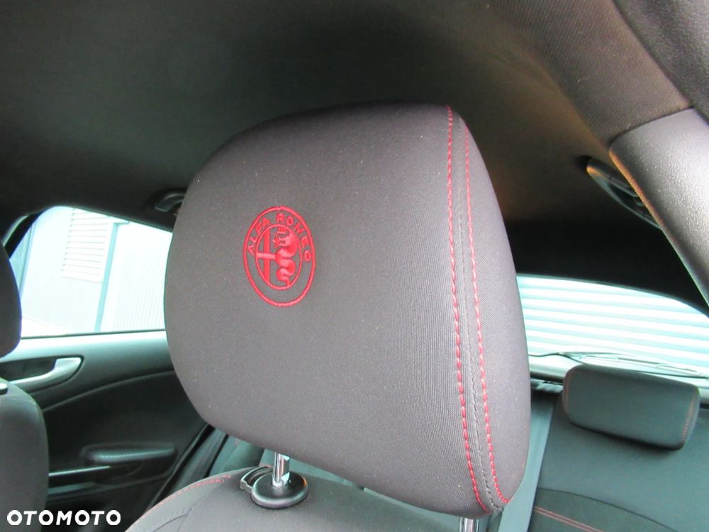 Alfa Romeo Giulietta 2.0 JTDM 16V Sport - 13