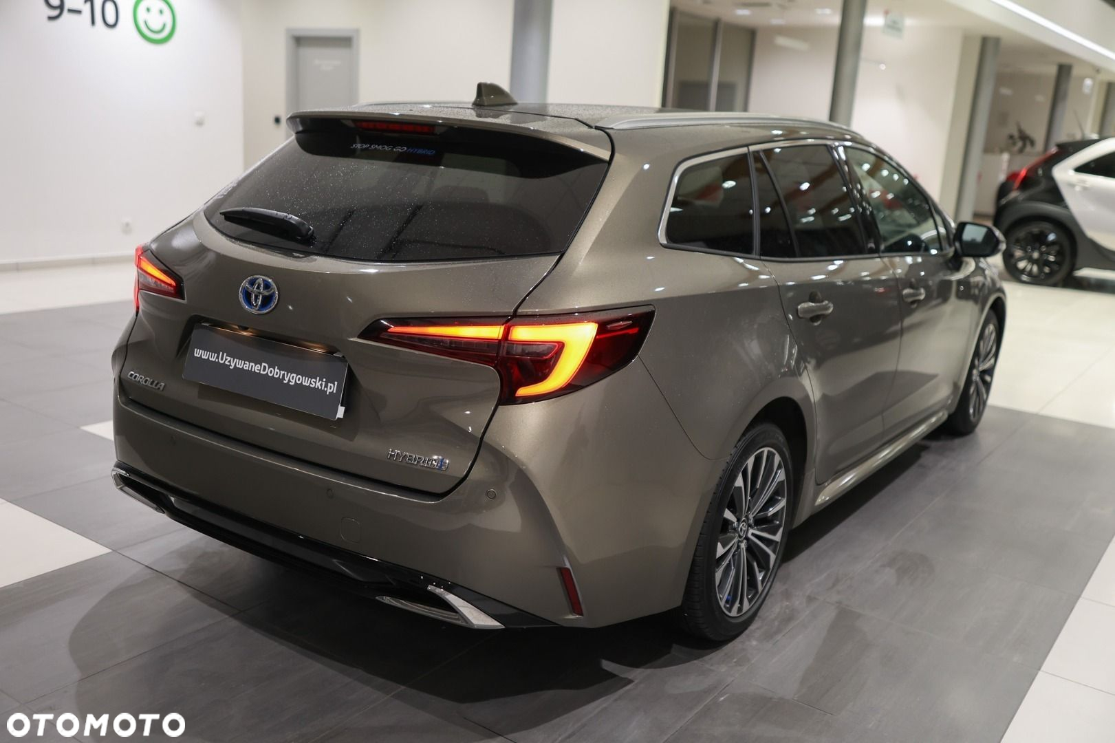 Toyota Corolla - 12
