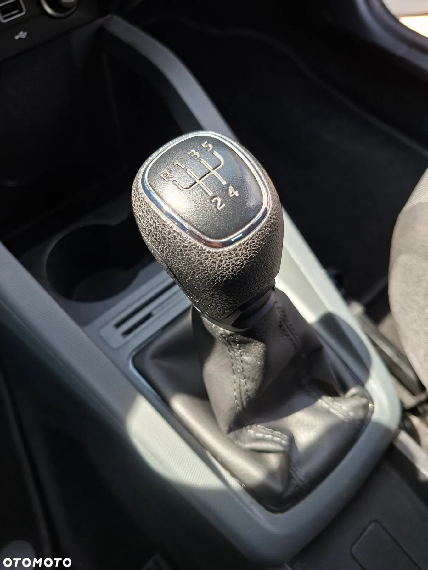 Skoda Fabia 1.0 Edition - 38