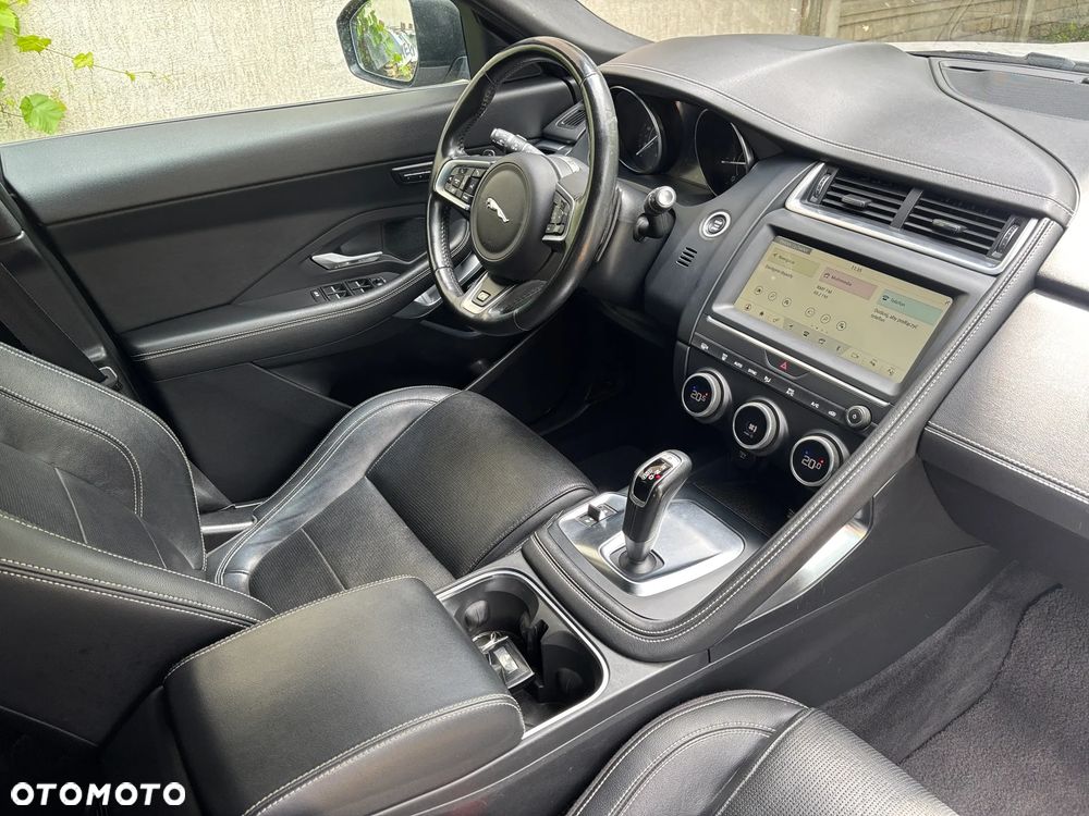 Jaguar E-Pace D180 AWD R-Dynamic SE - 10