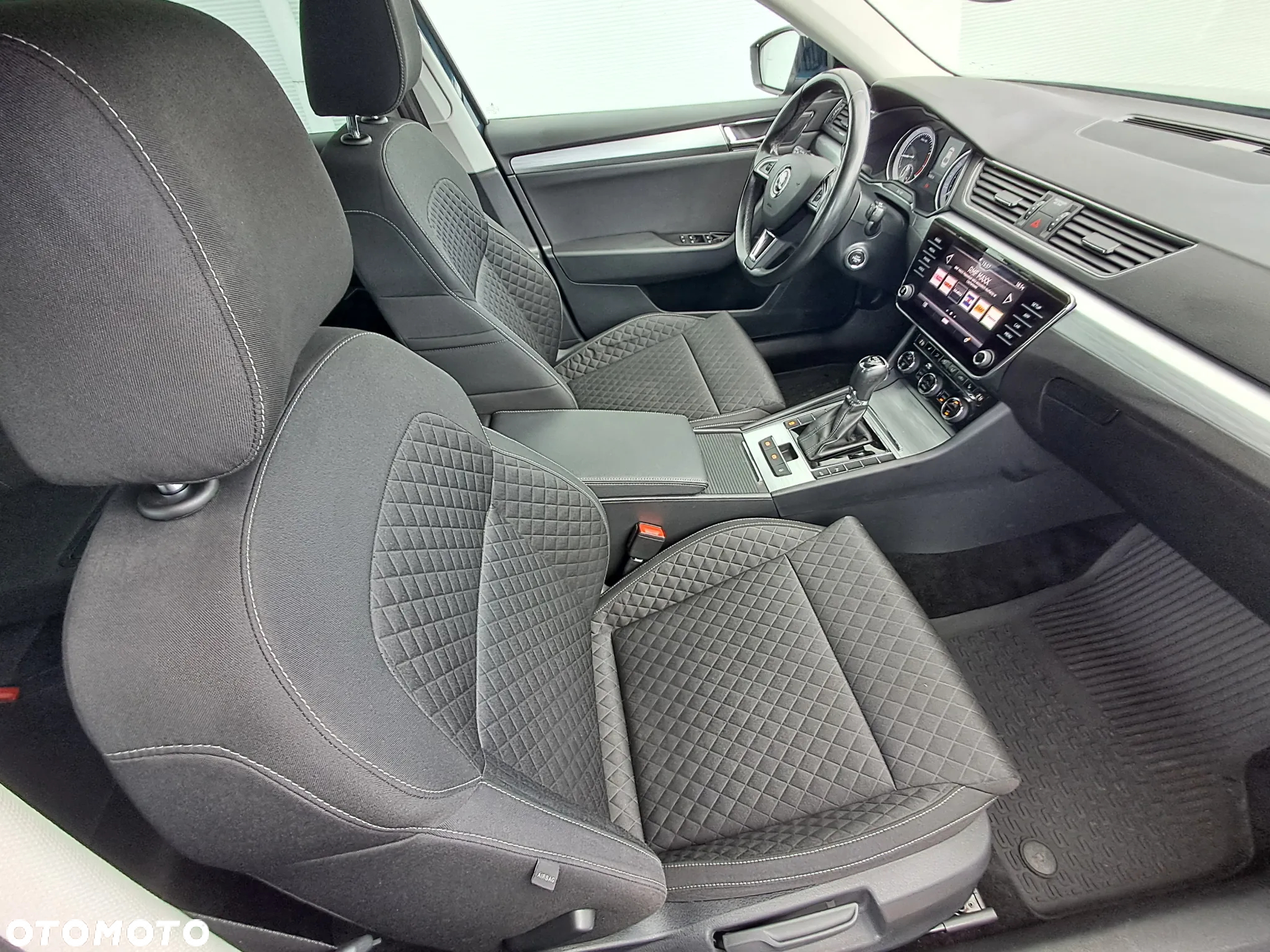Skoda Superb 1.5 TSI ACT Ambition DSG - 12