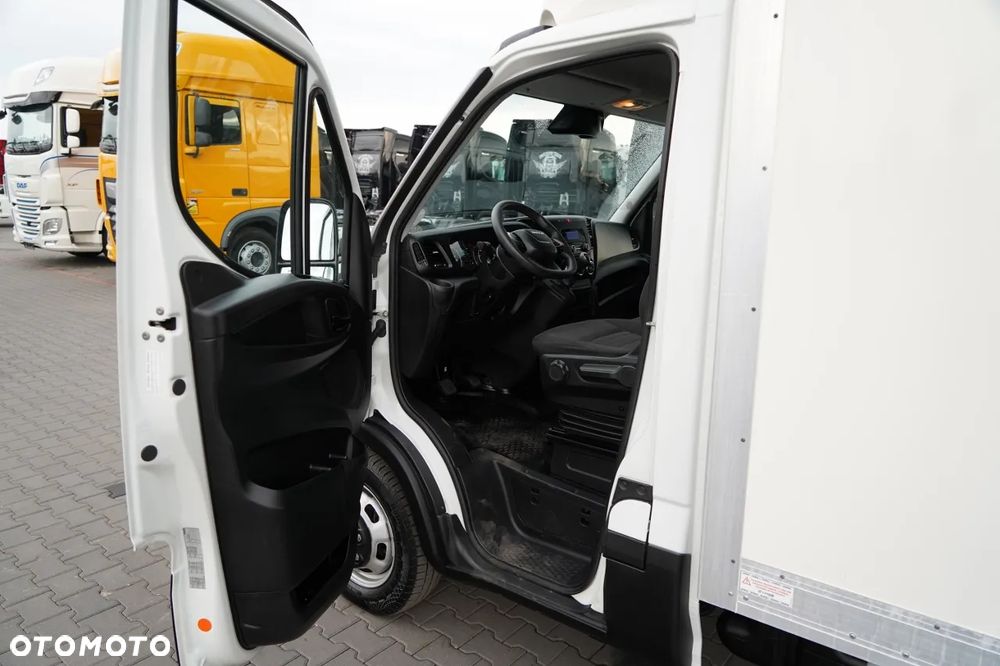 Iveco DAILY 35-160 / KONTENER 4,3 M / WINDA / BLIŹNIAK - 26