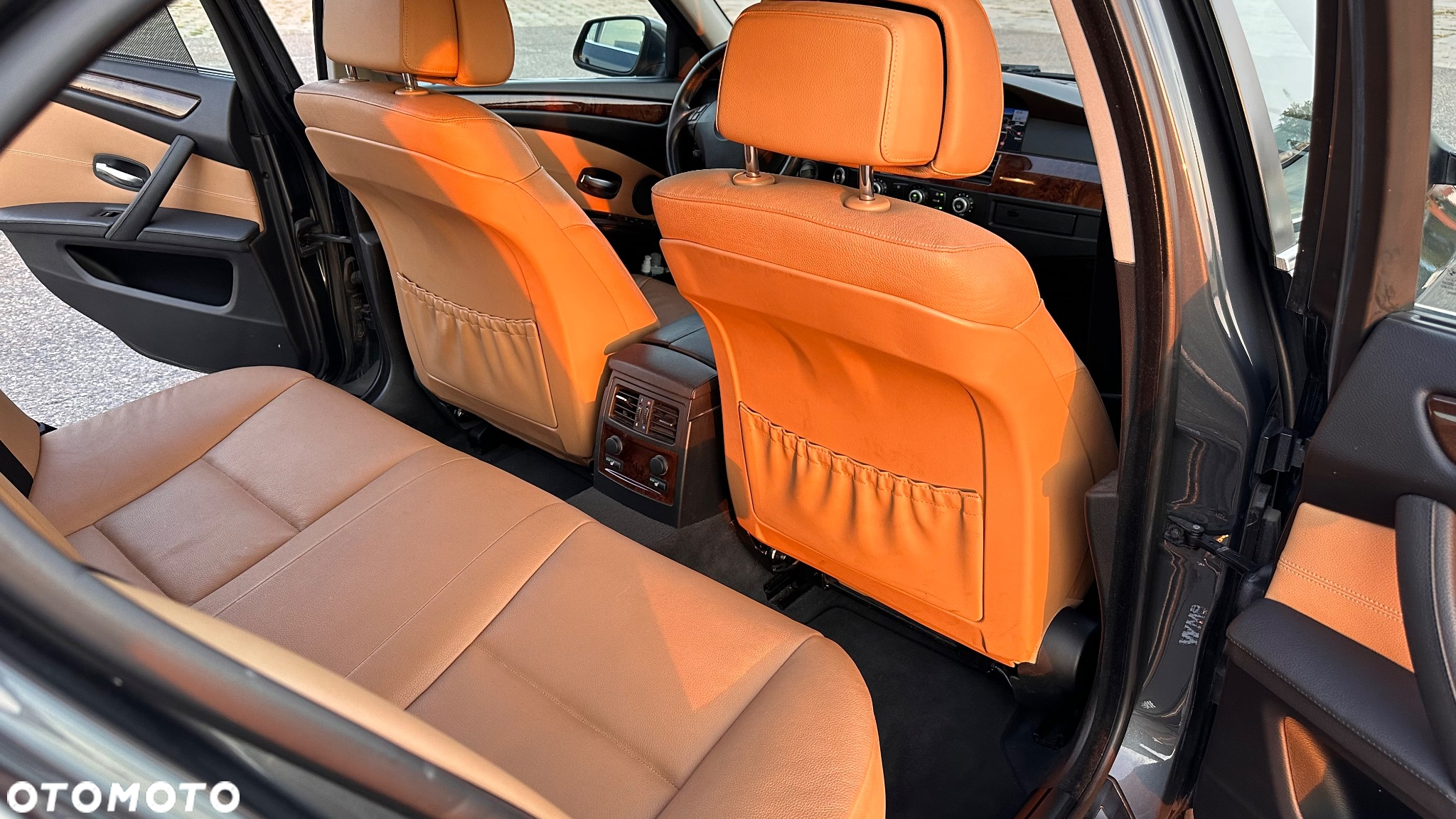 BMW Seria 5 520d - 7