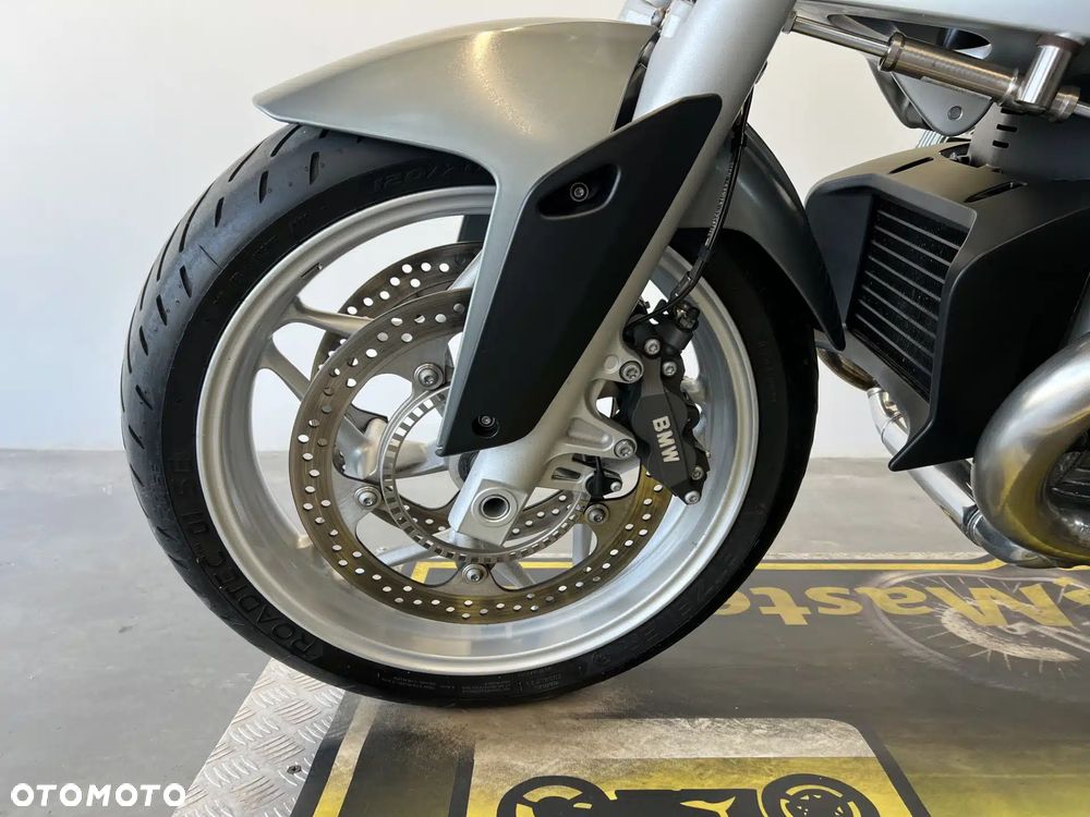 BMW R - 7