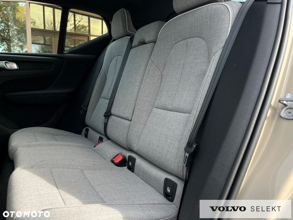 Volvo XC 40 - 15