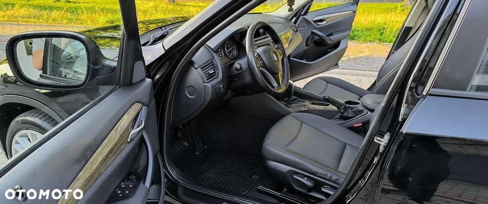 BMW X1 sDrive18i Sport Line - 6